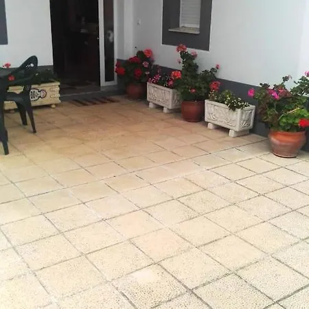 Chalet With 4 Bedrooms In With Wonderful City View Enclosed Garden And Wifi Zamora