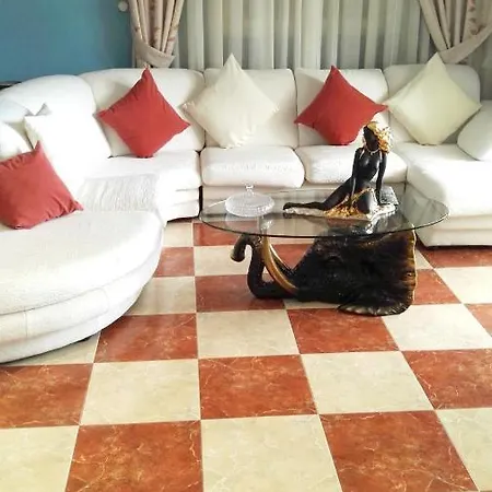 Chalet With 4 Bedrooms In With Wonderful City View Enclosed Garden And Wifi Zamora