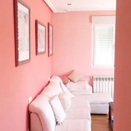 Chalet With 4 Bedrooms In With Wonderful City View Enclosed Garden And Wifi Chalé