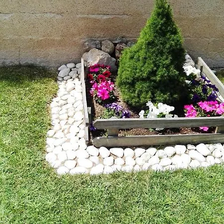 Chalet With 4 Bedrooms In With Wonderful City View Enclosed Garden And Wifi *