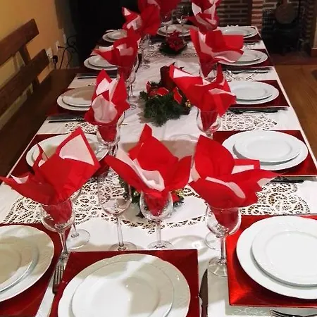 Chalet With 4 Bedrooms In With Wonderful City View Enclosed Garden And Wifi *