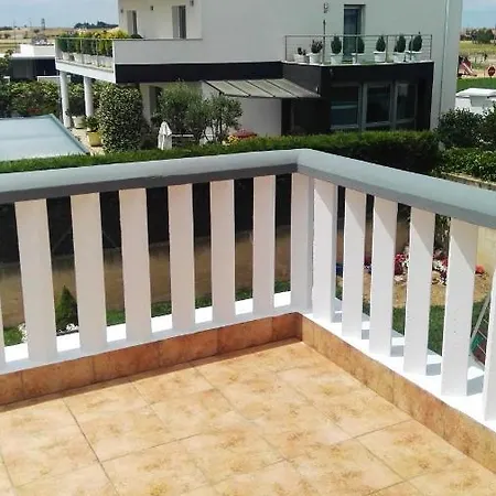 Chalet With 4 Bedrooms In With Wonderful City View Enclosed Garden And Wifi * Zamora