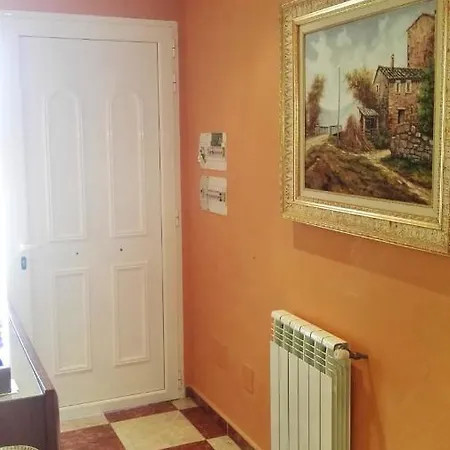 Chalet With 4 Bedrooms In With Wonderful City View Enclosed Garden And Wifi Chalé